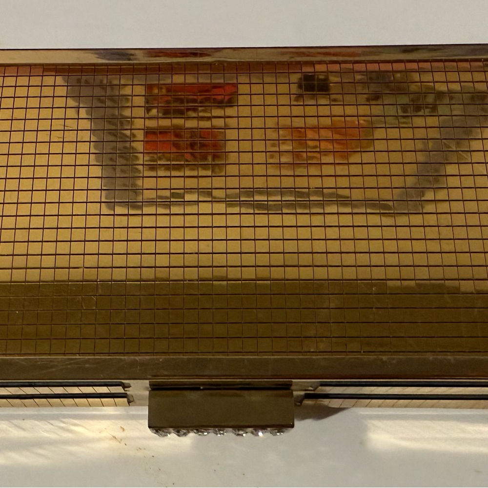 Rachel - Gold Grid Clutch - Picture 4 of 4